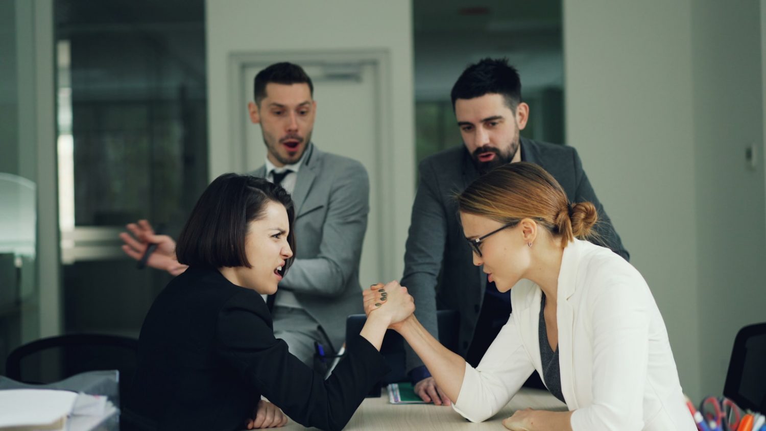 Client qui reproche un manque de résultats : quels risques pour un coach ou un thérapeute ?